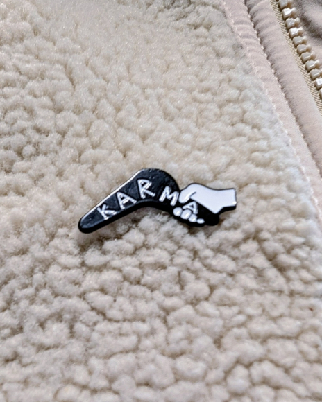 Preview: Karma strikes back Boomerang - Pin Anstecker